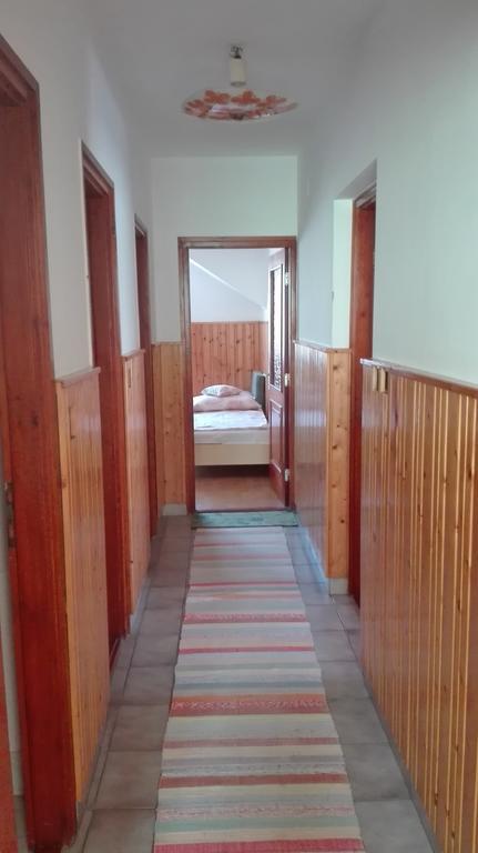 Plajbi Apartment Хайдусобосло Экстерьер фото